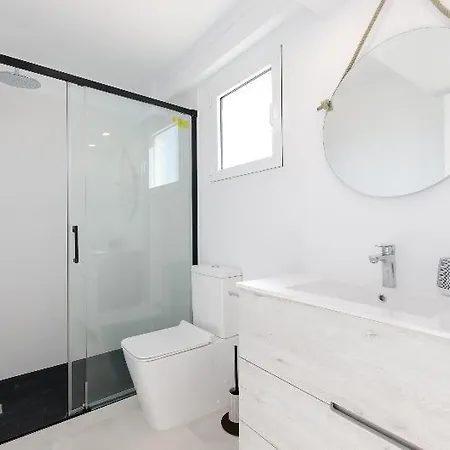 Yourhouse Jumas 3* 波连萨港